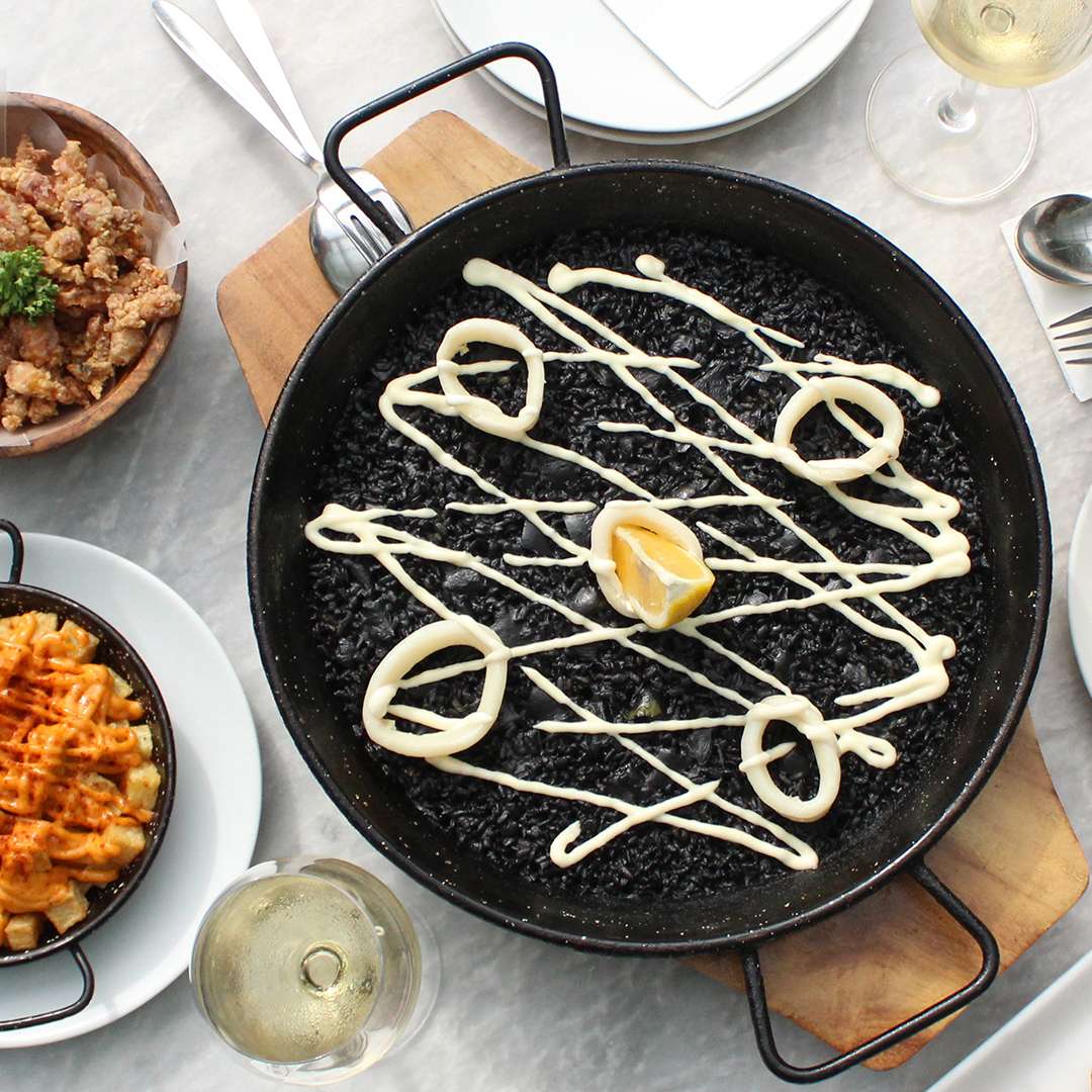 Barcino paella Negra