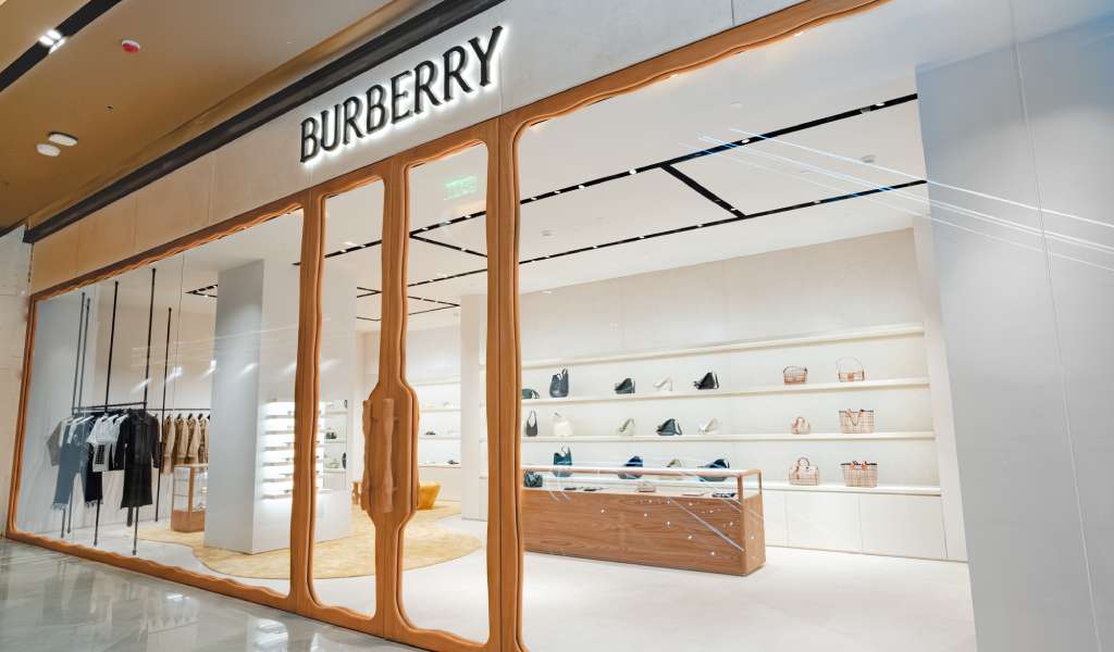 Entrance front Burbury