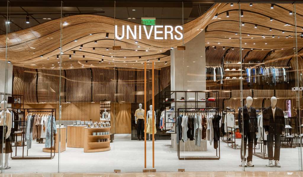 UNIVERS Exit